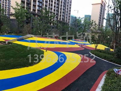 蘇州住宅區畫彩色道路劃線的找誰設計規范施工?
